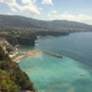 Meet your Posher, Sara